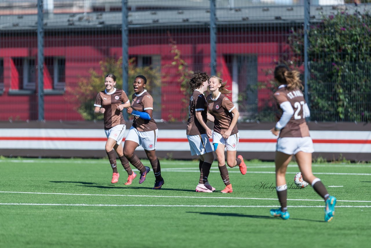 Bild 176 - wBJ FC St. Pauli - Eimsbuetteler TV : Ergebnis: 3:4